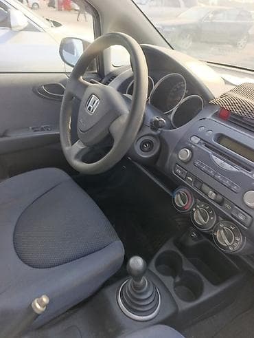 honda vitz: Honda Jazz: 2003 г., 1.4 л, Механика, Бензин, Хэтчбэк — 6