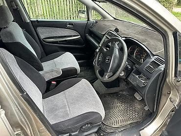 хонда степ эреф 1: Honda Stream: 2001 г., 1.7 л, Автомат, Бензин, Вэн/Минивэн — 6