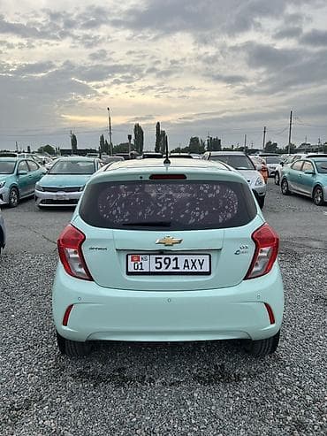kia morning 2019: Chevrolet Spark: 2017 г., 1 л, Автомат, Бензин, Хэтчбэк — 3