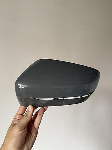 куплю зеркало: Накладки на боковые зеркала от BMW G30 в цвете Nardo Grey Комплект — 2