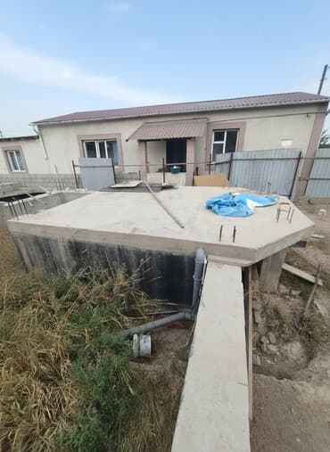 дом с большим участком: 5 соток — 1