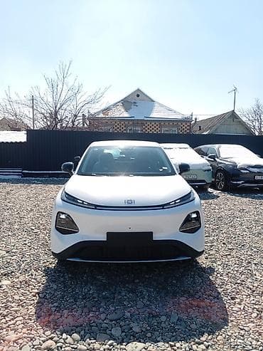 kia ev9: Changan Qiyuan Q05: 2026 г., Электромобиль, Кроссовер — 1