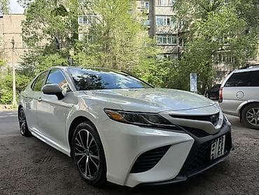 Toyota Camry: 2020 г., 2.5 л, Автомат, Гибрид, Седан at lalafo.kg Toyota Camry: 2020 г., 2.5 л, Автомат, Гибрид, Седан
