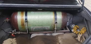 крепежи: Баллон для компримированного природного газа (CNG) с установленной — 1