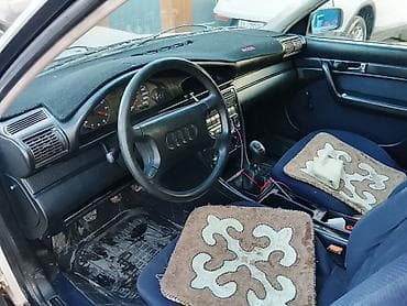 Audi 100: 1992 г., 2 л, Ручные, Бензин, Седан