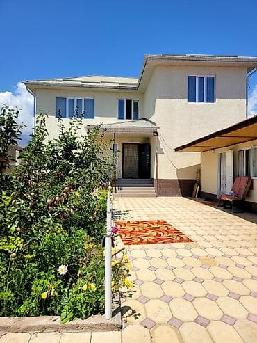 продаю дом киргизия 1: Продаётся двухэтажный жилой дом с благоустроенным двором и садом — 7