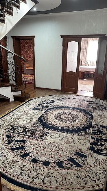 чон арвк: Продается особняк в районе Арча-Бешик Площадь дома: 330 м² Участок: 8 — 3