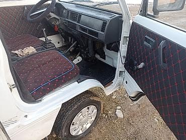 лабо сатлат: Daewoo Лабо: 2001 г., 0.8 л, Механика, Газ — 9