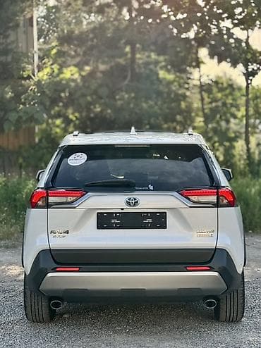 тайота приум: Toyota RAV4: 2023 г., 2.5 л, Автомат, Гибрид, Кроссовер — 5