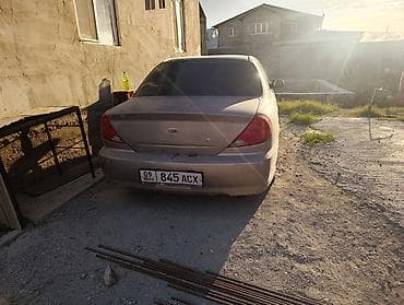 Kia Spectra: 2004 г., Бензин, Седан at lalafo.kg Kia Spectra: 2004 г., Бензин, Седан