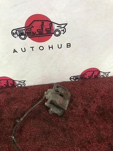 Суппорт TOYOTA Estima ACR30 2AZFE 2 2005 перед. прав. (б/у)