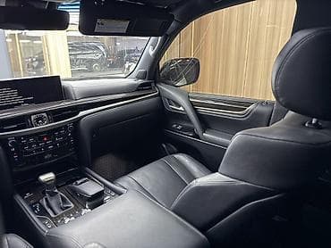 Lexus LX: 2020 г., 5.7 л, Автомат, Бензин, Внедорожник — 5