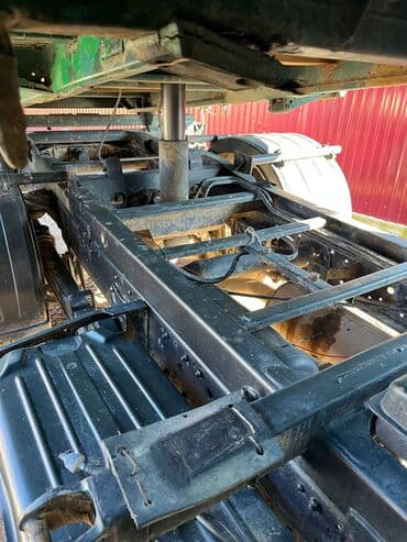 новые шины: Грузовик, Mercedes-Benz, Стандарт, 7 т, Новый — 3