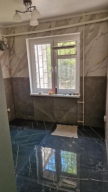 комната каджи сай: 2 комнаты, 50 м², 104 серия, 1 этаж, Евроремонт — 4