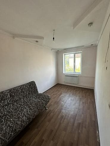 продаю дом кирком: Сдается Дом 🏠 на долгий срок только семейным Адрес: Ак ордо 3 не — 2