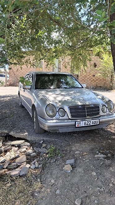 Mercedes-Benz E-Class: 1995 г., 3.2 л, Автомат, Седан