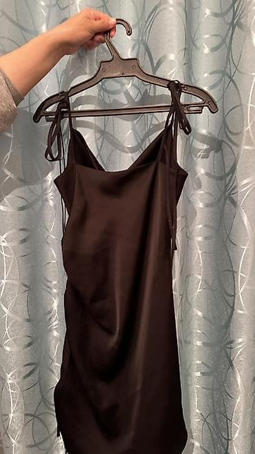 атласная платья: Атласное мини-платье на бретелях - Цвет: глубокий шоколад/черный с — 1