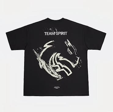 Жеке буюмдар: Мерч Team Spirit — футболки и игровая джерси. - Черная футболка Team — 2