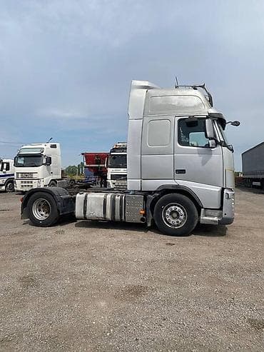 daf 2001: Тягач, Volvo, 2007 г., Без прицепа — 4