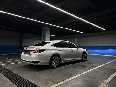 Транспорт: Lexus ES: 2021 г., 2.5 л, Вариатор, Гибрид, Седан — 8