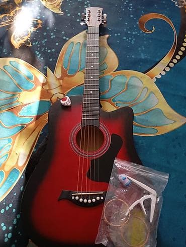 Акустическая гитара с вырезом (cutaway), красно‑черный санбёрст — 1