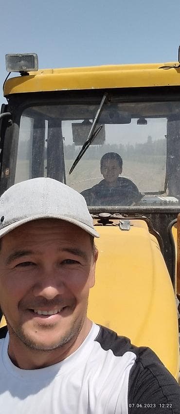 укос травы: Мини-трактор, 24 л.с., ведущий мост, год 2008. Кабина с дверями — 7