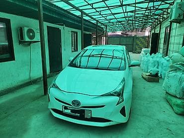 тюнинг тойота: Toyota Prius: 2016 г., 1.8 л, Гибрид, Лифтбек — 2