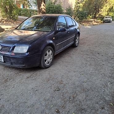 Volkswagen Bora: 2001 г., 1.6 л, Механика, Бензин, Седан — 1