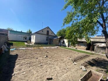 Үйлөрдү сатуу: Үй, 80 м², 6 бөлмө, Ремонт талап кылынат — 3