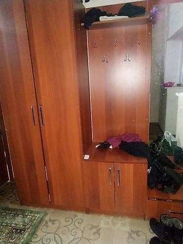 Продается прихожка, в хорошем состоянии почти новая, маленький торг
