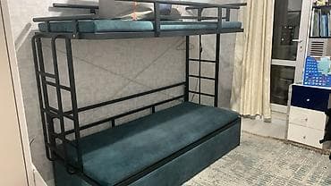 продаю двухъярусные кровати: Двухъярусная кровать, Б/у, С выкатной системой — 3