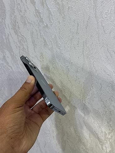 куллер для телефон: IPhone 13 Pro, Б/у, 256 ГБ, Sierra Blue, Защитное стекло, Чехол, 90 % — 3