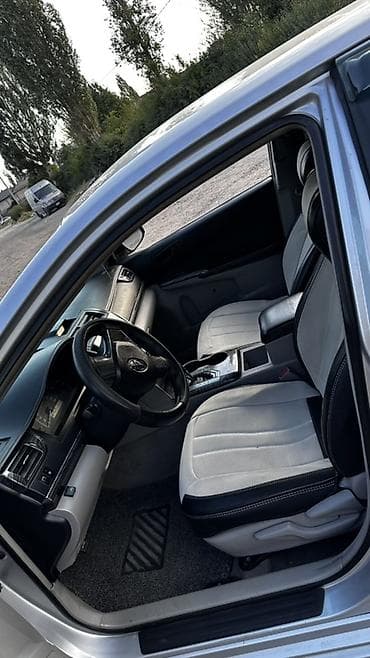 Toyota Camry: 2012 г., 2.5 л, Автомат, Газ, Седан — 7
