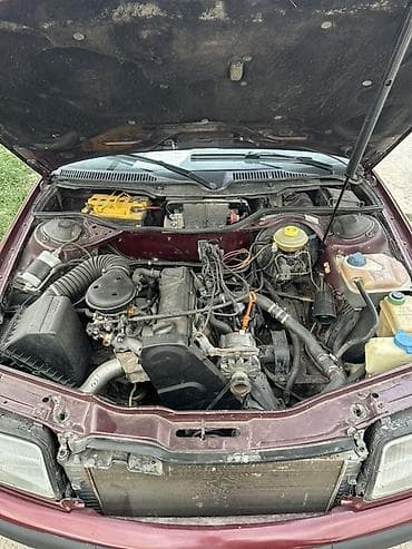 Продажа авто: Audi 100: 1994 г., 2 л, Механика, Бензин, Седан — 4