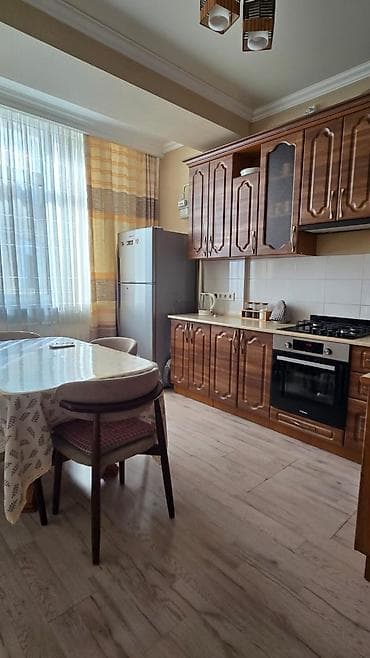 4: 3 комнаты, 107 м², Асанбай мкр Элитка, 4 этаж, Евроремонт — 1