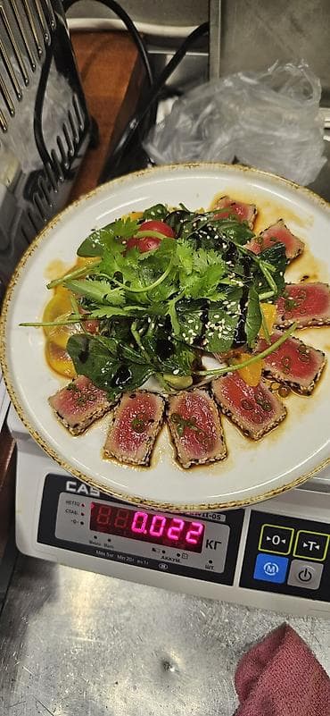 империя пиццы аламедин 1: Сет японской кухни и отдельные блюда Что предлагается: - Нигири и — 6