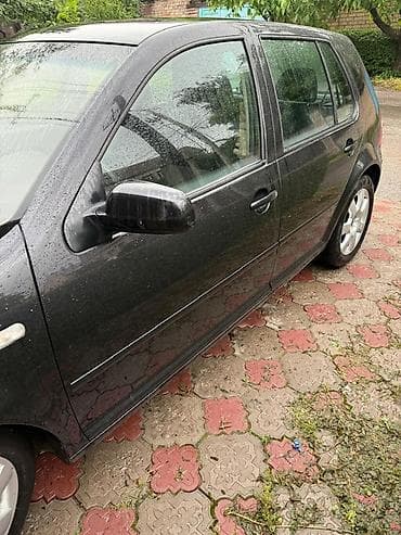 Volkswagen Golf: 2004 г., 1.6 л, Бензин, Хэтчбэк — 4