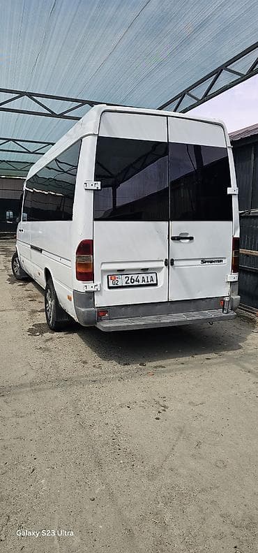 dd oo: Mercedes-Benz Спринтер: 2003 г., 2.2 л, Механика, Дизель, Бус — 4