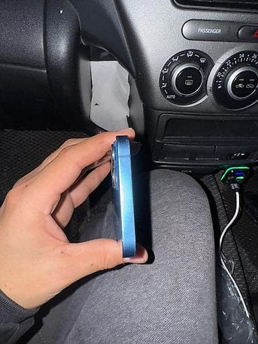 iphone 13 256gb: IPhone 13, Б/у, 128 ГБ, Синий, Кабель, 68 % — 3