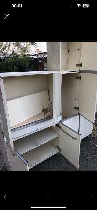 продаю бу кухонный гарнитур: Ашкана гарнитуру, Колдонулган, түсү - Ак, Өзү алып кетүү — 3