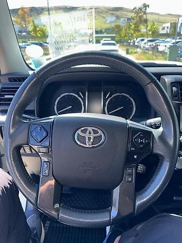 тайота гибрид: Toyota 4Runner: 2021 г., 4 л, Автомат, Бензин, Внедорожник — 8