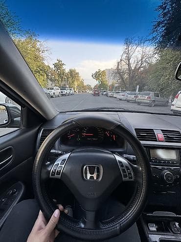 b4 subaru: Honda Accord: 2005 г., 2.4 л, Автомат, Бензин, Седан — 5