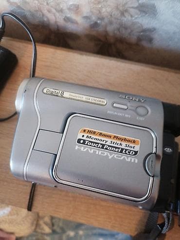 sony: Видеокамера Sony Dcr-Trv 480E Digital 8,блок питания, акамулятор — 3