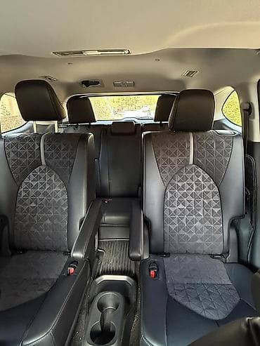 prius prim: Toyota Highlander: 2023 г., 2.5 л, Автомат, Гибрид, Внедорожник — 6