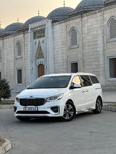 Kia Carnival: 2019 г., 2.2 л, Автомат, Дизель, Минивэн