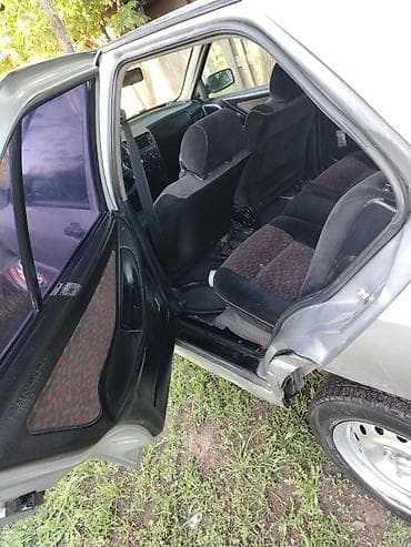 toledo: Seat Toledo: 1998 г., 1.6 л, Седан — 4