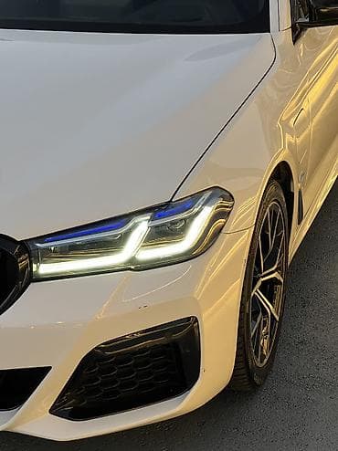 Транспорт: BMW 5 series: 2021 г., 2 л, Автомат, Гибрид, Седан — 6