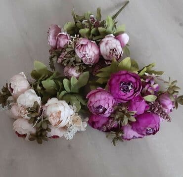 Искусственный букет пионов, в наличии 2 букета, цена за один 450сом