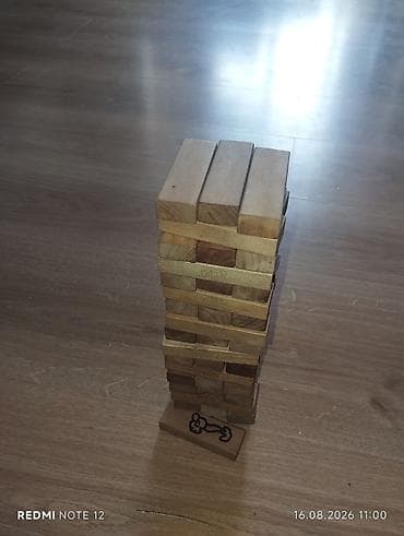 Женго, jengo, башня из досок. осторожная игра на внимательность. где