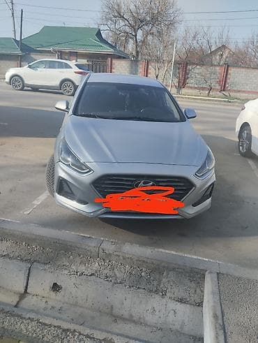Hyundai Sonata: 2018 г., Седан — 1